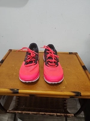 Champion Womens Sneaker Pink Black Lace Up Front Cushioned Flat Heel Sz 8.5 M - Image 1 of 4