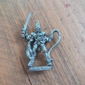 WARHAMMER REALM OF CHAOS CHAMPIONS SLAANESH CHAMPION WITH WHIP - METAL, OOP - Picture 1 of 2