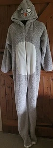OWL "LOVE TO LOUNGE" ONE PIECE UNISEX FANCY DRESS/LOUNGE WEAR SIZE 8/10 - Picture 1 of 7