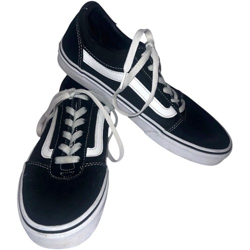 VANS OLDol SKOO NEROco BIAN UO USglia TAG