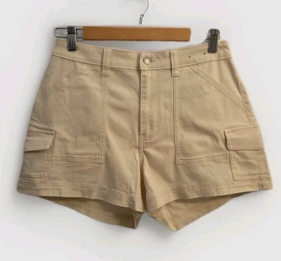 Hollister Womens 6/7 Beige Yellow Cargo Shorts W 28 High Rise Sporty Casua NEW - Image 1 of 4