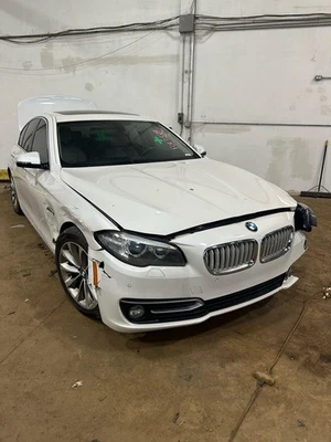 14 15 16 BMW 528I Strut Assembly Left - Image 1 of 4