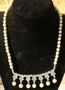 Cezanne Silver tone Rhinestone & Pearls Necklace Elegant Dressy Bridal NWOT - Picture 1 of 4