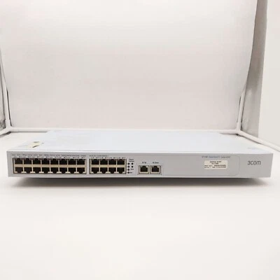 3Com SuperStack 3 24-Port Fast Ethernet Switch 4226T 3C17300 1730-010-000-5.02 - Image 1 of 4