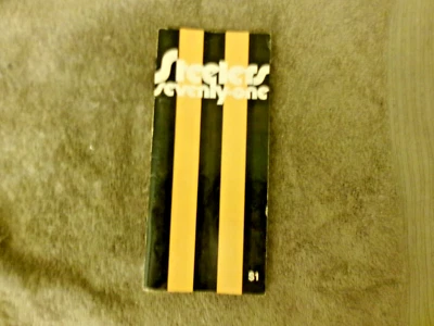 1971 PITTSBURGH STEELERS MEDIA GUIDE Yearbook CHUCK NOLL TERRY BRADSHAW Program - Image 1 of 4