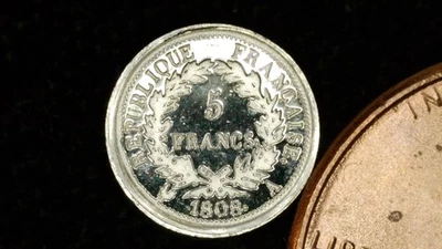 MONEDA MINIATURA 1807 a 1808 FRANCIA CINCO FRANCOS PRUEBA COMO PLATA ESTERLINA Foto 1 de 2