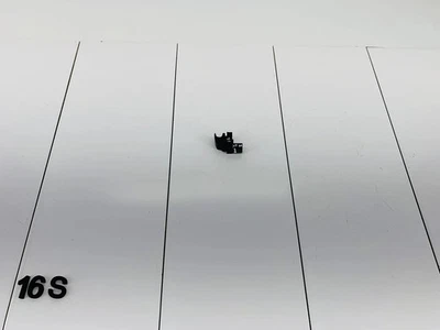 06-14 VOLKSWAGEN GTI BOTÓN INTERRUPTOR VENTANA PUERTA LADO PASAJERO DELANTERO DERECHO OEM Foto 1 de 4