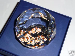 SWAROVSKI  40mm 2005 SCS EVENT BALL PAPERWEIGHT 833112 - Picture 1 of 3
