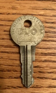 Chiave DUO codice F8137 - Foto 1 di 3
