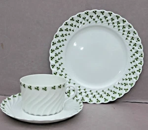 LIMOGES HAVILAND Torse Trefle Vert 1 von 6 Tasse Untere Kuchenteller exzellent - Picture 1 of 17