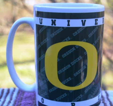 NEW NCAA  UNIVERSITY OF OREGON DUCKS TALL COFFEE MUG Cover