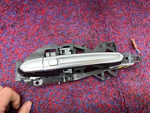 CADILLAC CT6 3.6L AWD 15-23 OEM REAR LEFT ILLUMINATED KEYLESS DOOR HANDLE 51K - Picture 1 of 6