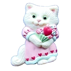 Hallmark PIN Valentines Vintage CAT with Heart BOUQUET White 1991 Brooch - Picture 1 of 2