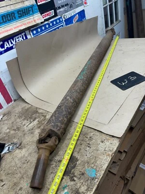 1987-1996 F150 2WD REGULAR CAB SHORT BED DRIVESHAFT TTB E4OD V8 8.8 60" C/C YOLK - Image 1 of 4