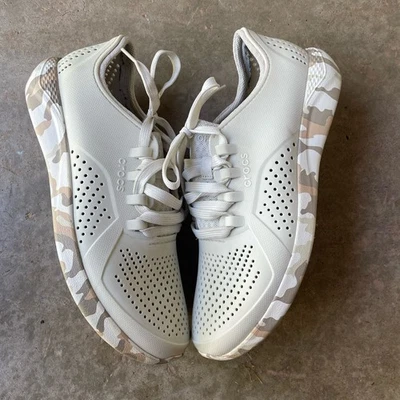 Zapatos Crocs Literide 360 Pacer talla para mujer 11 bronceados/camuflaje Foto 1 de 4