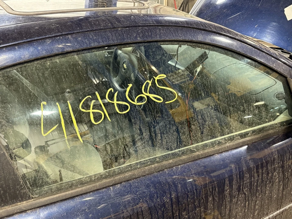 Puerta delantera cristal/ventana CHEVY COBALT derecha 05 06 07 08 09 10 Foto 1 de 1