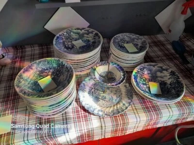 service de 39 pièces de vaisselle OXFORD , modèle décoratif pour vaisselier  - Photo 1/3