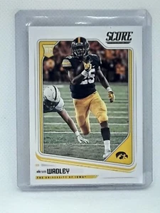 Akrum Wadley 2018 Score Football - RC #371 - Iowa Hawkeyes - Picture 1 of 2