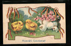 Ansichtskarte Osterküken mit Eierschalen und Blumen 