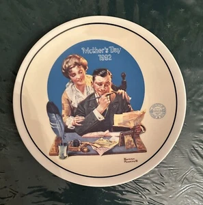 Sammelteller - Muttertag 1992 von Norman Rockwell. Edwin M. Knowles mit Echtheitszertifikat - Bild 1 von 4