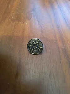 JEANS FOR GENES DAY DENIM JEANS BUTTON CHARITY PIN BADGE - Bild 1 von 2