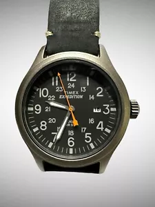 Timex Expedition Scout 40mm Herrenuhr titangraues Gehäuse schwarzes Zifferblatt TW4B01900 - Bild 1 von 8