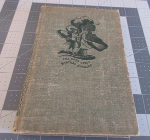 The Dana Girls Mystery Stories In The Shadow of The Tower - Imagen 1 de 7