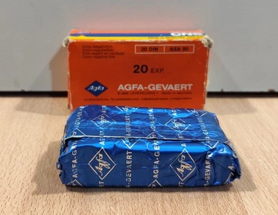 AGFA - GEVAERT ВИНТАЖНЫЙ ЦВЕТНОЙ НЕГАТИВ ПЛЕНКА CNS 126-20 EXP. ДАТА СЕНТЯБРЬ 1980 ЗАПЕЧАТАННЫЙ - Изображение 1 из 4