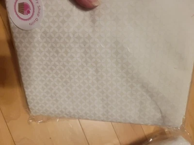 Figuras de Navidad II~~Higuera y Co-Moda~Tonal Blanco 108" X 45" 3 Yardas Foto 1 de 3