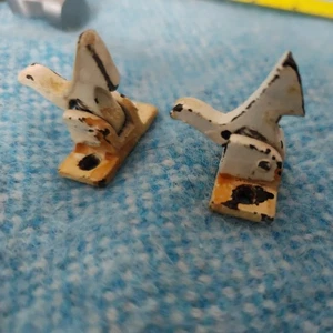 vintage Lever Elbow Catch latch spring loaded bronze cabinet door desk window x2 - Picture 1 of 7