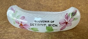 Antique EAPG Clambroth Glass 6" Canoe Detroit Michigan Souvenir Hand Painted - Picture 1 of 21
