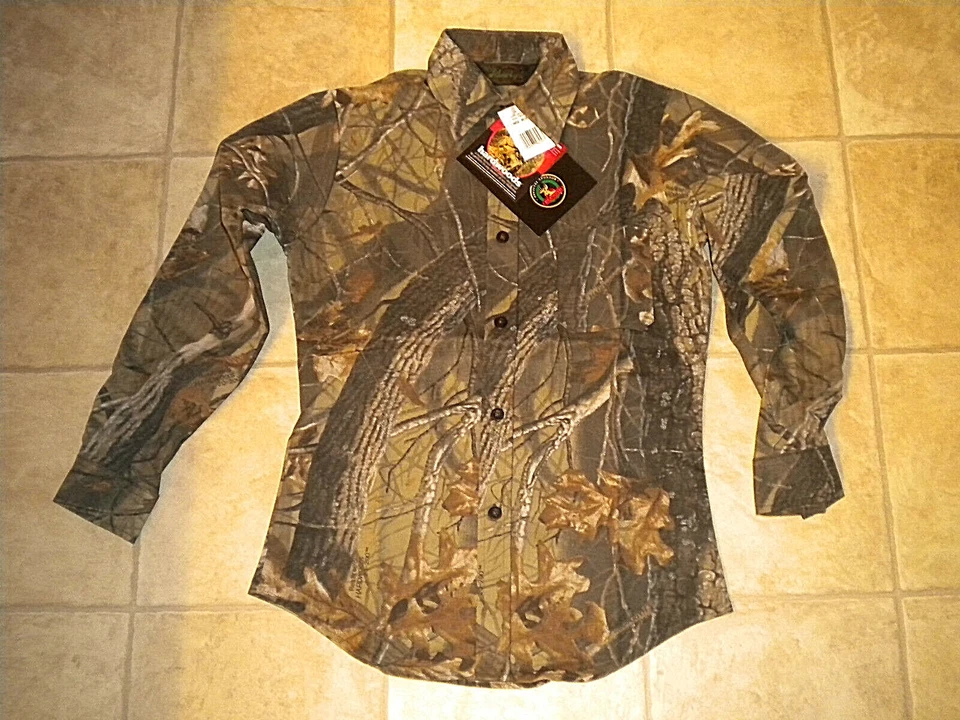 Walls Realtree Hardwood Liberty Youth Camo Hunting Shirt  (sz XL regular Junior) - Image 1 of 4