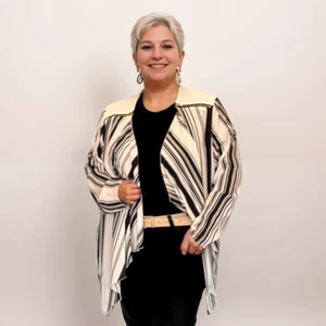 ROCKTHOSECURVES WOMENS JACKET BLACK STRIPED WATERFALL FEATURE ZIP SHOULDERS - Picture 1 of 4