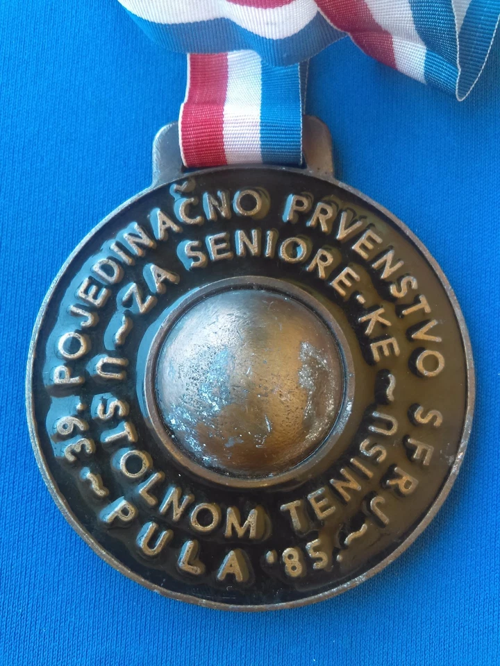 39º Campeonato Iugoslávia de Tênis de Mesa PULA 1985. Pares mistos 3 lugares ÚNICO - Imagem 1 de 4