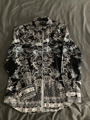 Mens dress shirt long sleeve size medium - Image 1 of 3