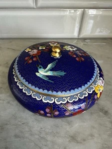Vintage Chinese Cloisonné 8” Blue Bird Floral Trinket Box Vase Bowl - Picture 1 of 6