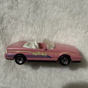 MATCHBOX CADILLAC ALLANTE CONVERTIBLE No. 72 Pink 1:60 VINTAGE 1987  - Picture 1 of 6