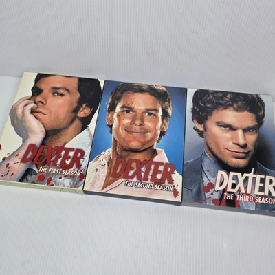 Dexter: Seasons 1-3 DVD Box Sets Foto 1 de 4