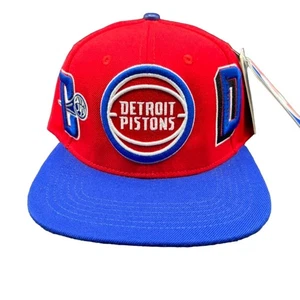NEW Pro Standard NBA Detroit Pistons Varsity Cap Men's Red Blue Snapback Hat - Picture 1 of 5