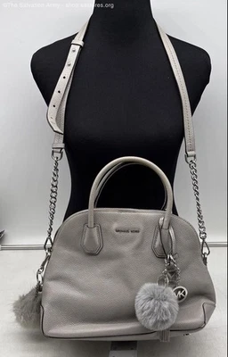 Bolso Cartera Michael Kors Para Mujer Gris Cuero Guijarro Bolsillos Internos Asa Superior Foto 1 de 4