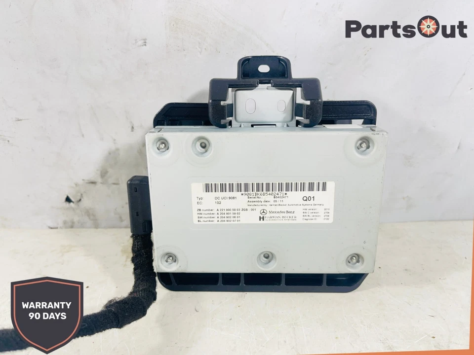 2010-2012 Mercedes Glk350 Communication Module 2049000300  OEM - Image 1 of 4