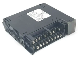 Fanuc, IC693MDL340D, 16PT Output Module, 120VAC, 0.5Amp, IC693MDL340 - Picture 1 of 10