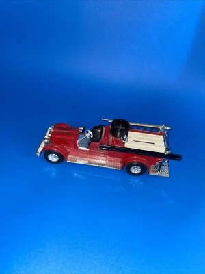 Ertl 9527 J.C. Penney & Company Fire Department 1926 Seagrave Fire Truck Bank MR - Image 1 of 4