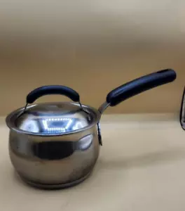 MEYER Bella Cuisine Edelstahl Soßenpfanne & Deckel 1,5 qt (7,5 x 5) mitteltief - Bild 1 von 8