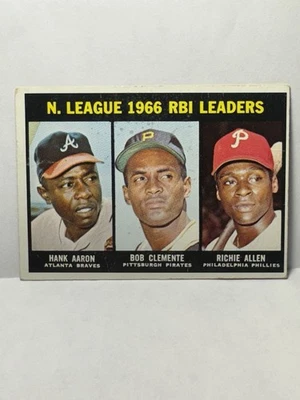 1967 Topps - Roberto Clemente, Hank Aaron, Dick Allen #242 en muy buen estado Foto 1 de 4