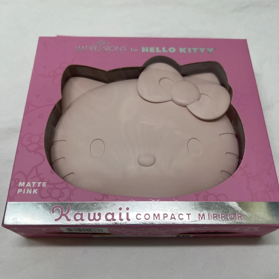 New Hello Kitty Kawaii compact LED Lighting Magnifying mirror Matte Pink - Image 1 of 4
