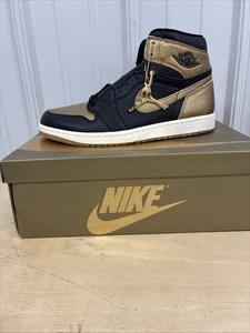 Men's Nike Air Jordan 1 Retro High OG Black and Gold Size 12 DZ5485-071 - Picture 1 of 8