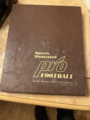Sports Illustrated 1970 Pro Football Game 1st Edition Complete - Image 1 of 4