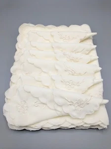 White Embroidered Napkins Placemats 6 set Wedding, Anniversary, Baptism Souvenir - Picture 1 of 5