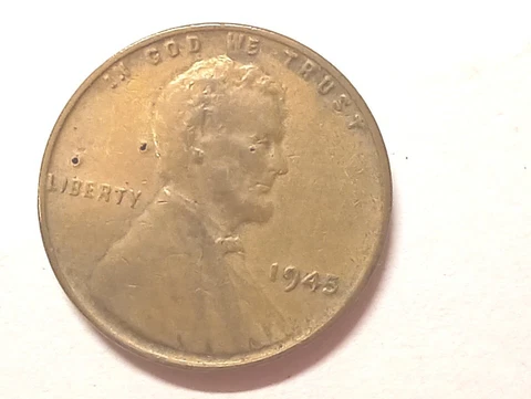 Rare 1945 Lincoln Wheat Penny With Pinhole  Errors & L/Wheat  Die Break Cover